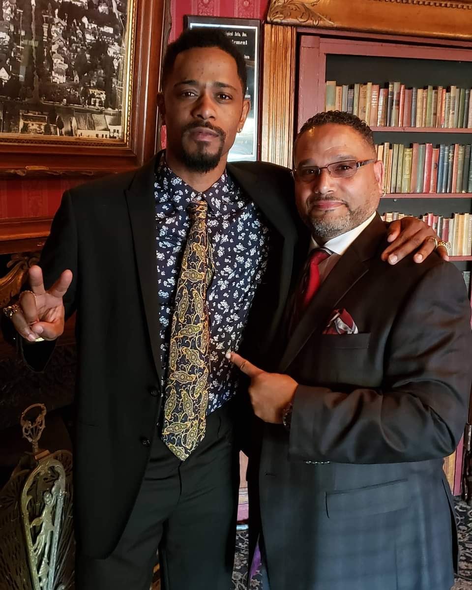 C. Magic posing at elegant event